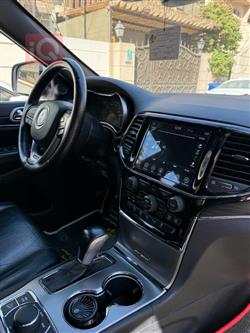 جيب جراند شيروكي